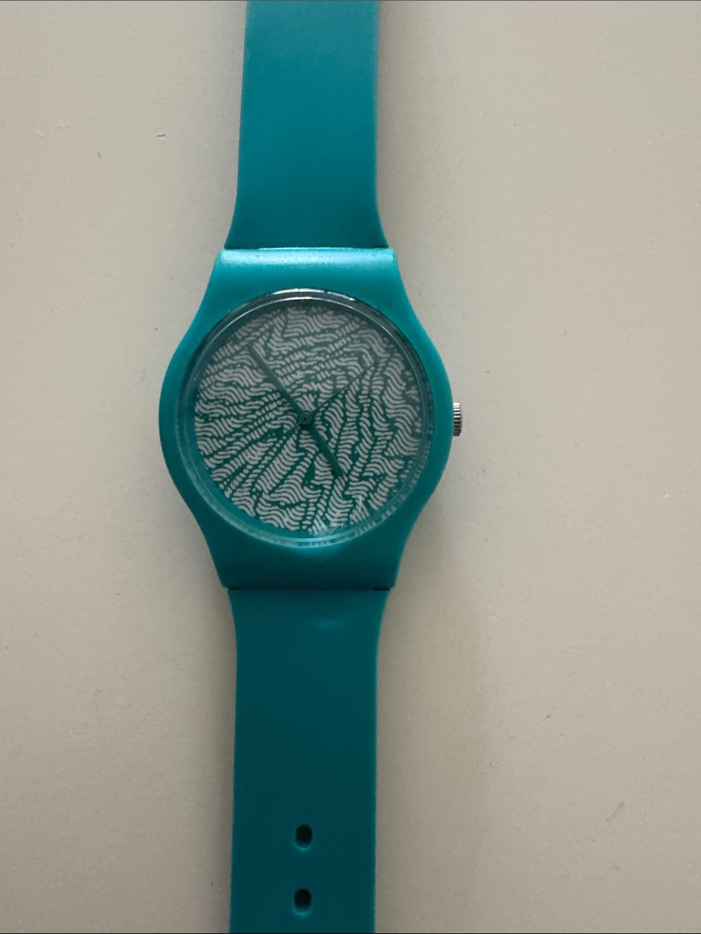 Turquoise Silicone Strap Watch with Patterned Dial